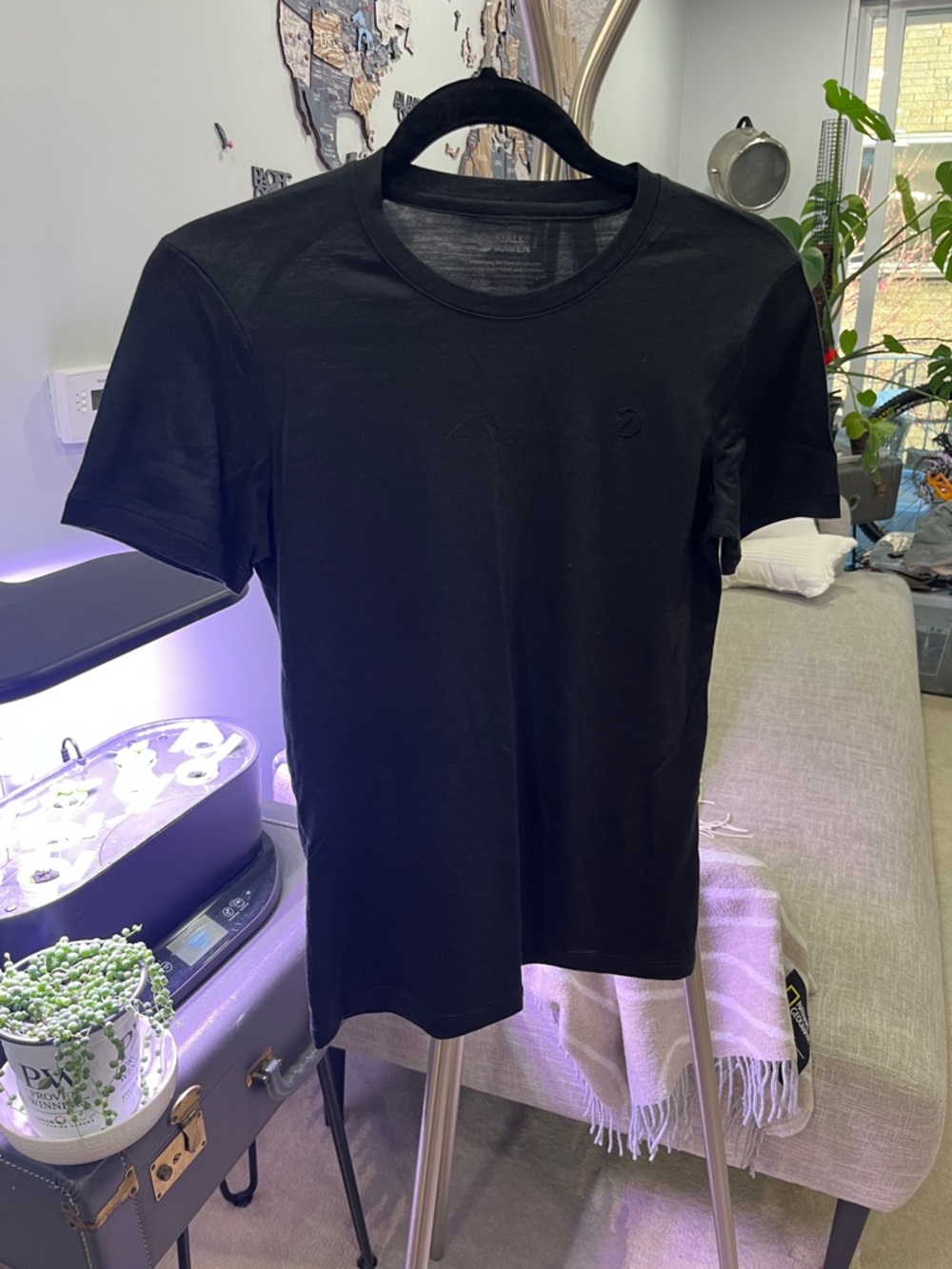 Fjallraven Women's Abisco Wool SS W Black Short Sleeve Crew Tee